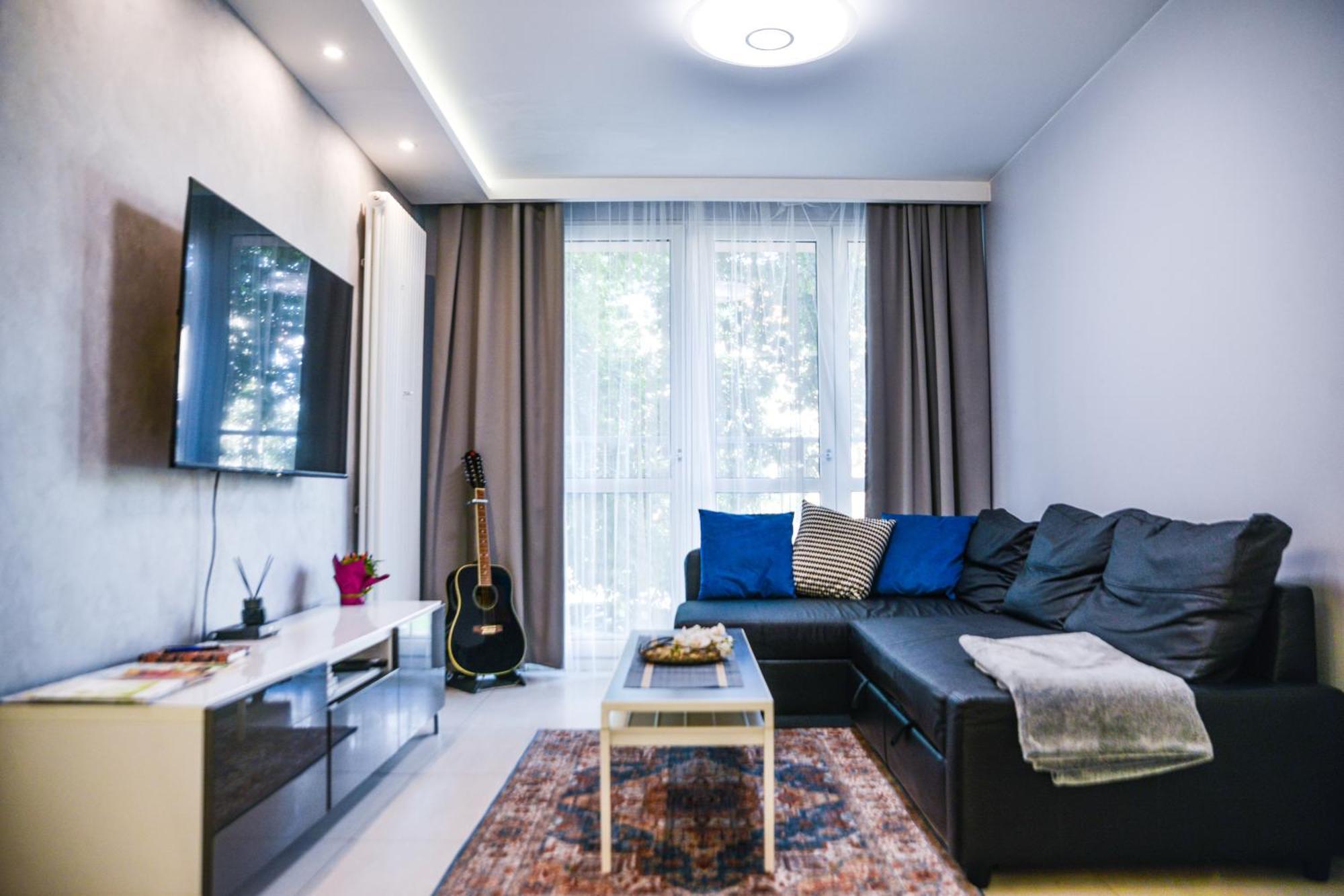 Apartament Alabas - Stylish - Steps From Market Square & River *